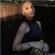 tengo muy buena mano con los niños y soy muy buena en letras y inglés